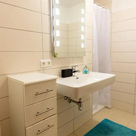 L&p Gerlitzen & Pool - Haus Enzian 公寓