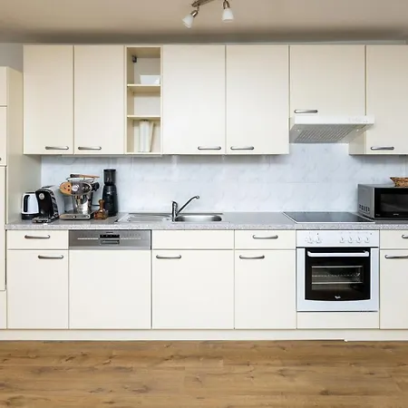 L&p Gerlitzen & Pool - Haus Enzian 公寓 Kanzelhohe