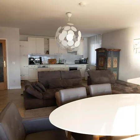 L&p Gerlitzen & Pool - Haus Enzian *